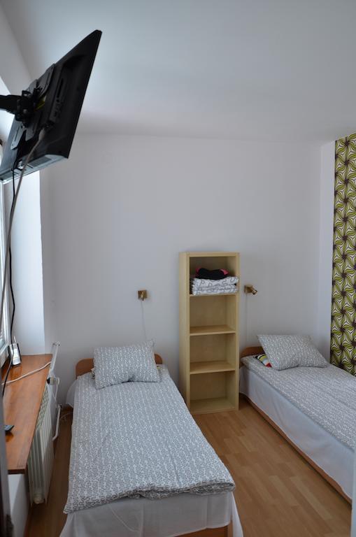Apartament Tolek Warszawa Exteriör bild